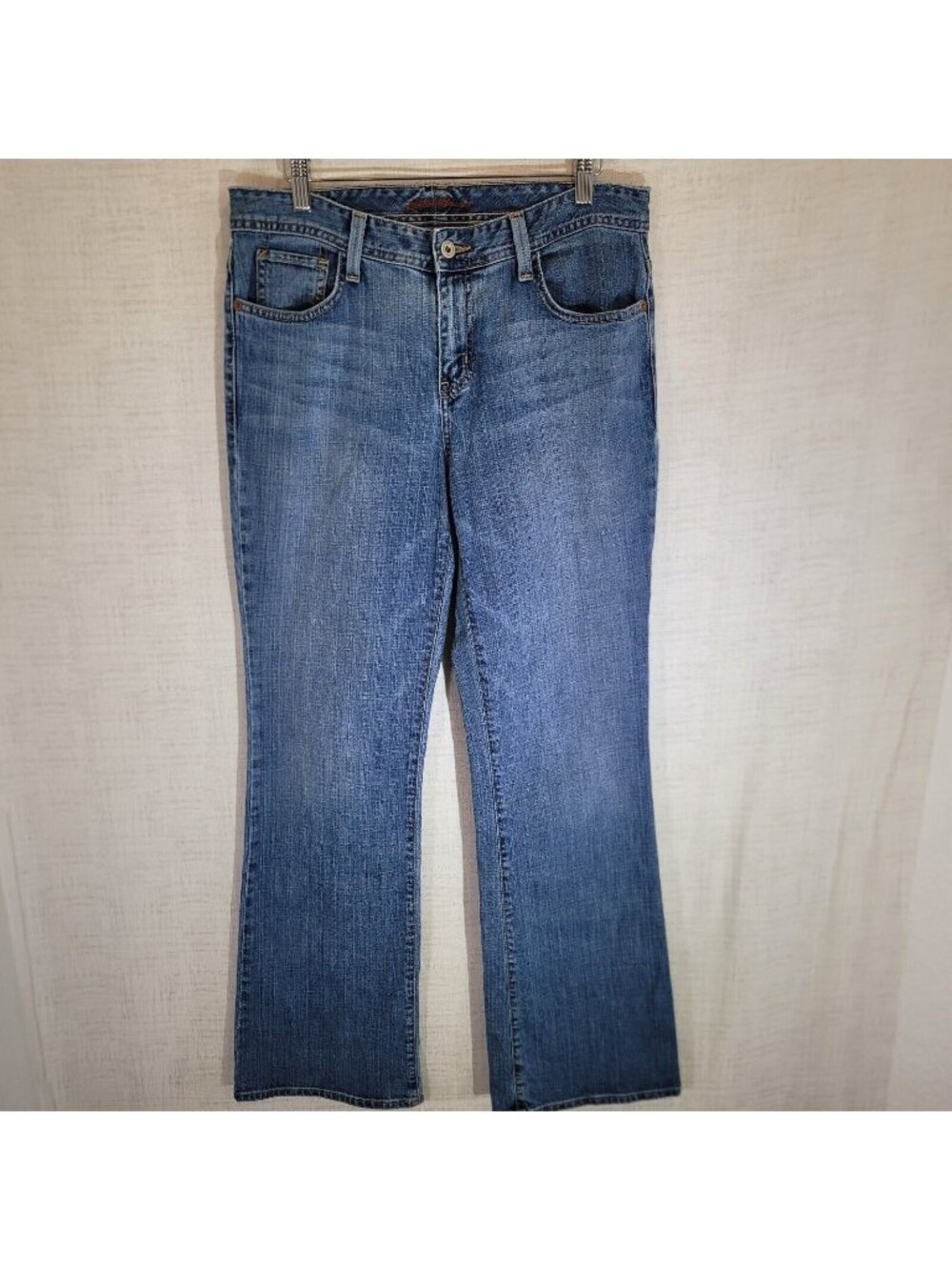 Eddie Bauer Jeans Shaped Bootcut Womens 31x31 Blue Wash Denim Stretch Streetwear